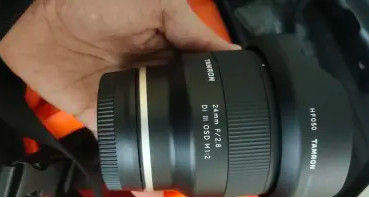 索尼ZV-E10L Vlog微單數(shù)碼相機+騰龍索尼定焦鏡頭 索尼ZV-E10L Vlog微單數(shù)碼相機+騰龍索尼定焦鏡頭