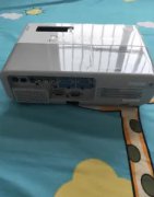 95成新，進(jìn)口高清投影儀