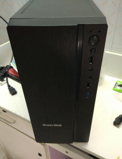 特價電腦主機(jī)(99新外地包郵) 特價電腦主機(jī)(99新外地包郵)